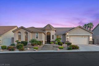 8217 Old Cistern Court, Las Vegas, NV 89131