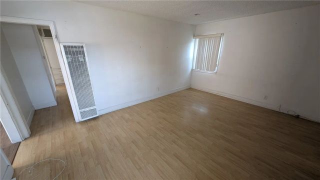 12814 Doty Avenue, Hawthorne, CA 90250