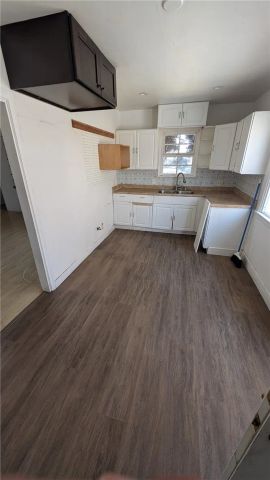 12814 Doty Avenue, Hawthorne, CA 90250