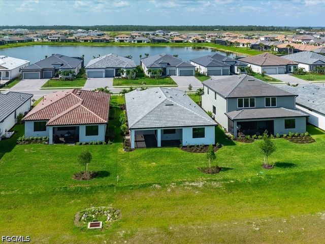 18262 Parksville DR, Estero, FL 33928