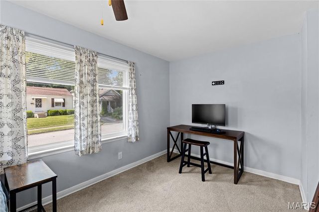 209 Madison Avenue, St Louis, MO 63119