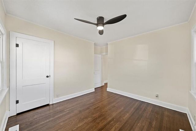 1500 W Lexington Avenue, Independence, MO 64052