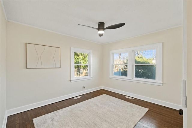 1500 W Lexington Avenue, Independence, MO 64052