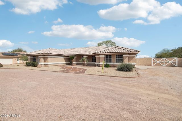 7821 N 173RD Avenue, Waddell, AZ 85355
