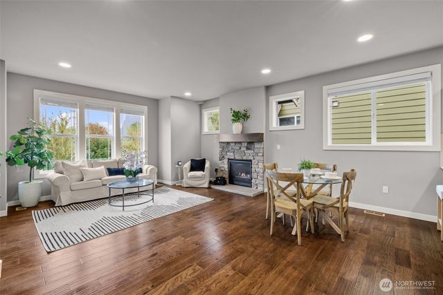 601 NE 2nd Street, North Bend, WA 98045