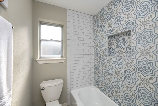 2130 Lemart Street, Grand Prairie, TX 75051