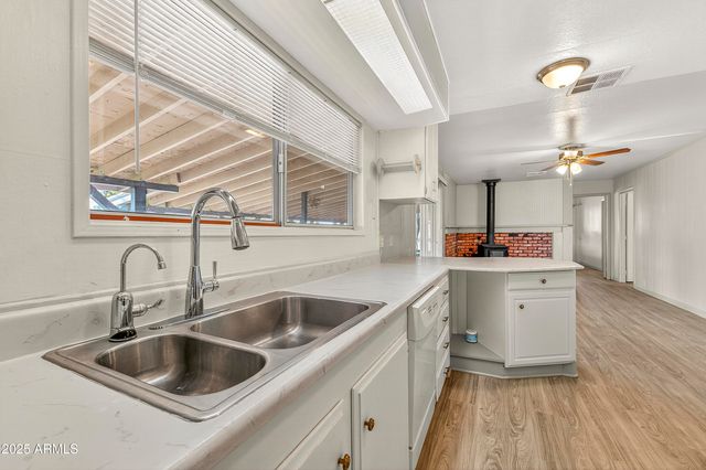 10205 O Neil Lane, Flagstaff, AZ 86004