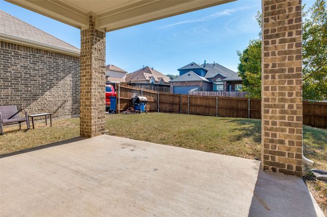 1840 River Run Drive, Desoto, TX 75115