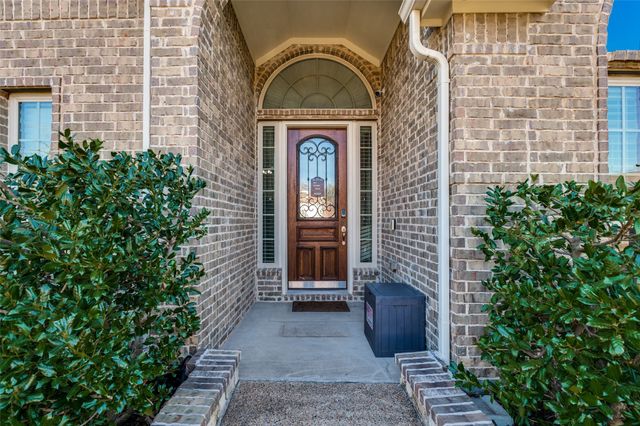 1840 River Run Drive, Desoto, TX 75115