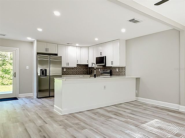 11572 SE 60TH AVENUE, Belleview, FL 34420