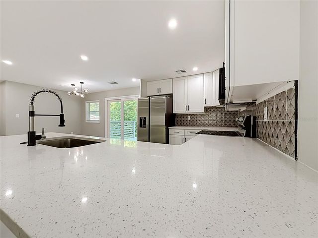 11572 SE 60TH AVENUE, Belleview, FL 34420