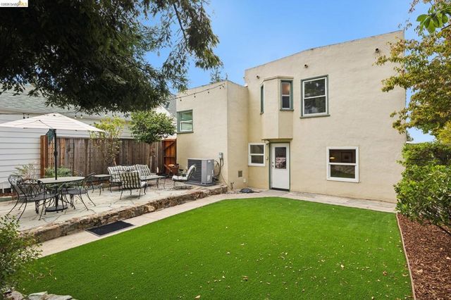3530 Victor Ave, Oakland, CA 94619
