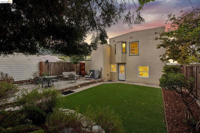 3530 Victor Ave, Oakland, CA 94619