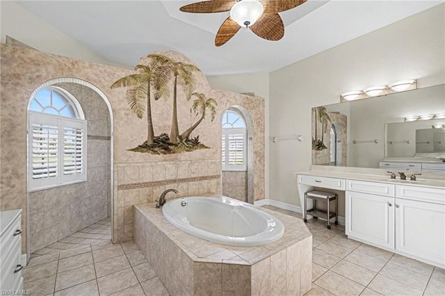 4214 Gulfstream PKWY, Cape Coral, FL 33993