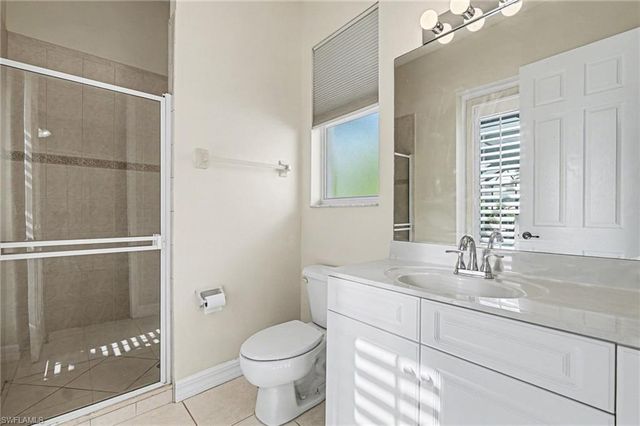 4214 Gulfstream PKWY, Cape Coral, FL 33993