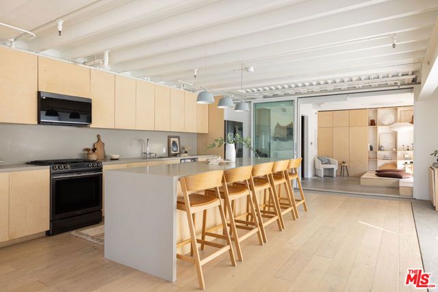 1850 Industrial Street 107, Los Angeles, CA 90021