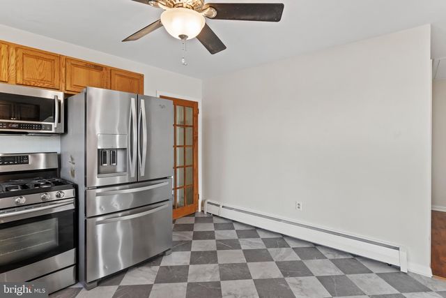 1231 E CARACAS AVE, Hershey, PA 17033