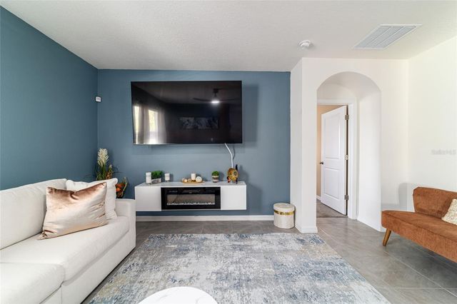 13 HICKORY COURSE CIRCLE, Ocala, FL 34472