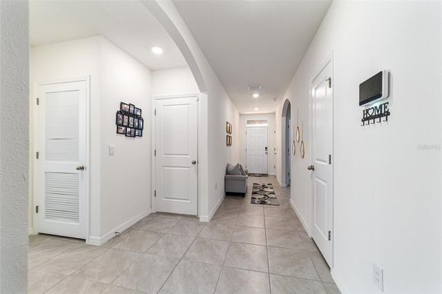 13 HICKORY COURSE CIRCLE, Ocala, FL 34472