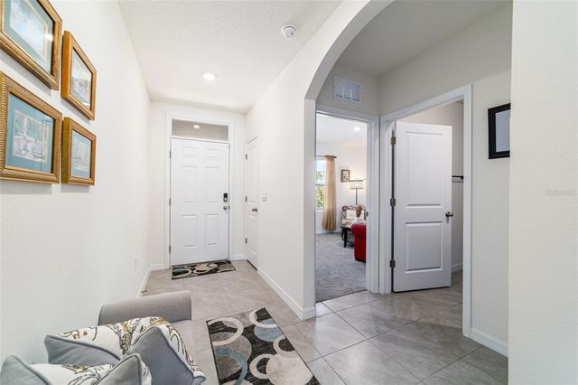 13 HICKORY COURSE CIRCLE, Ocala, FL 34472