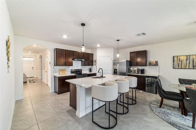 13 HICKORY COURSE CIRCLE, Ocala, FL 34472