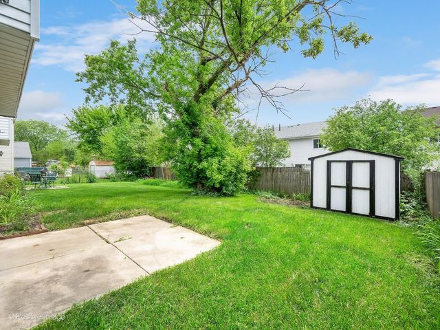 1475 Merrimac Lane, Hanover Park, IL 60133