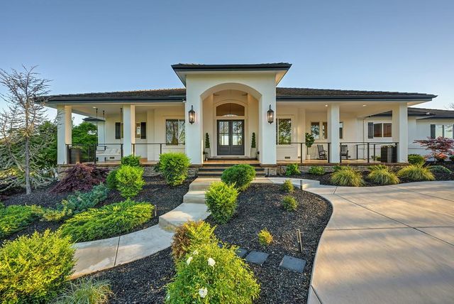 3185 Rattlesnake Rd, Newcastle, CA 95658
