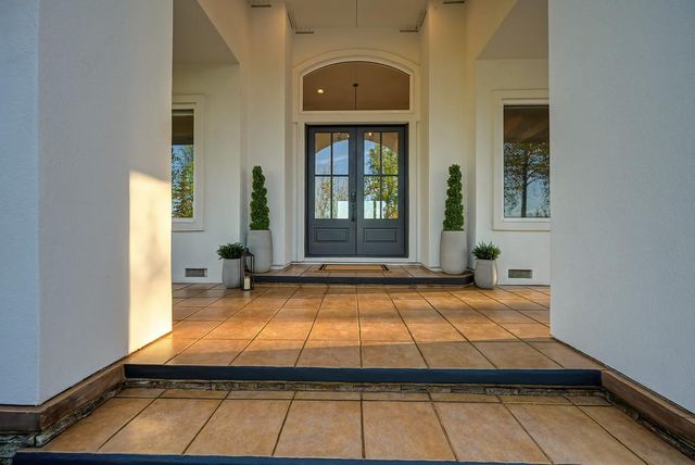 3185 Rattlesnake Rd, Newcastle, CA 95658