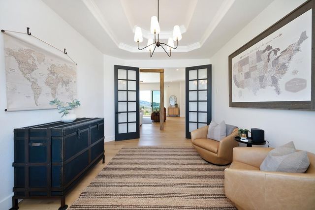 3185 Rattlesnake Rd, Newcastle, CA 95658