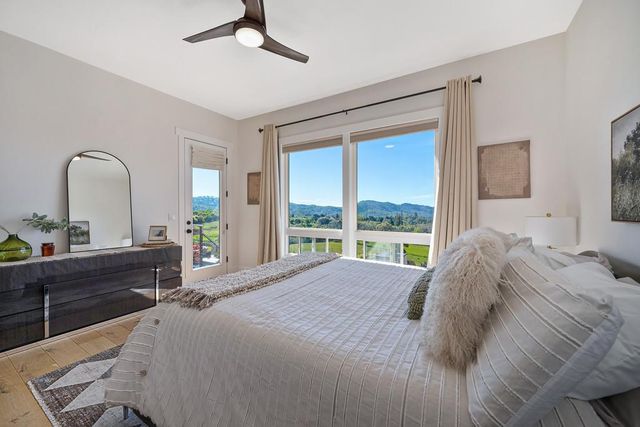 3185 Rattlesnake Rd, Newcastle, CA 95658