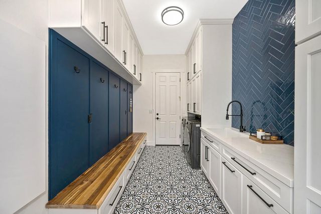 3185 Rattlesnake Rd, Newcastle, CA 95658