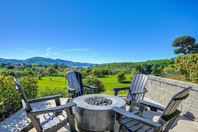 3185 Rattlesnake Rd, Newcastle, CA 95658