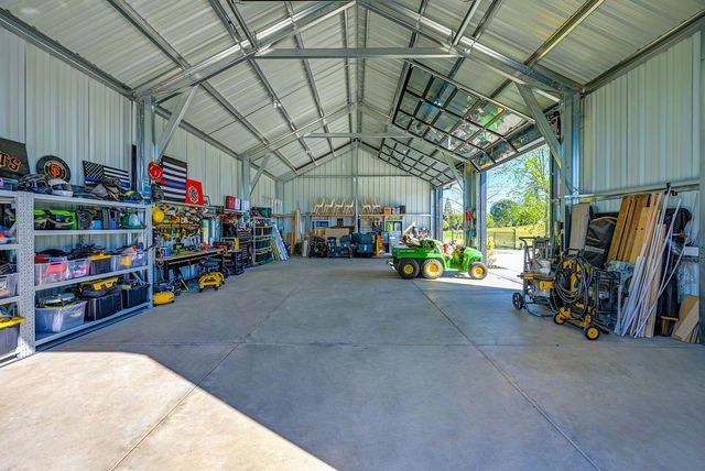 3185 Rattlesnake Rd, Newcastle, CA 95658