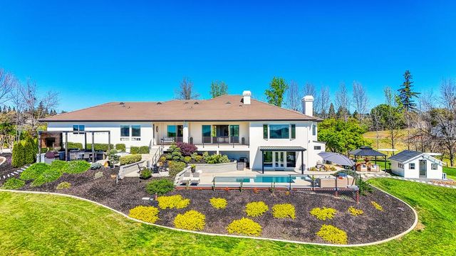 3185 Rattlesnake Rd, Newcastle, CA 95658