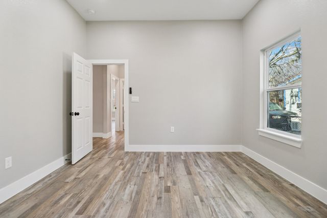 4180 Interurban Road, Lancaster, TX 75134