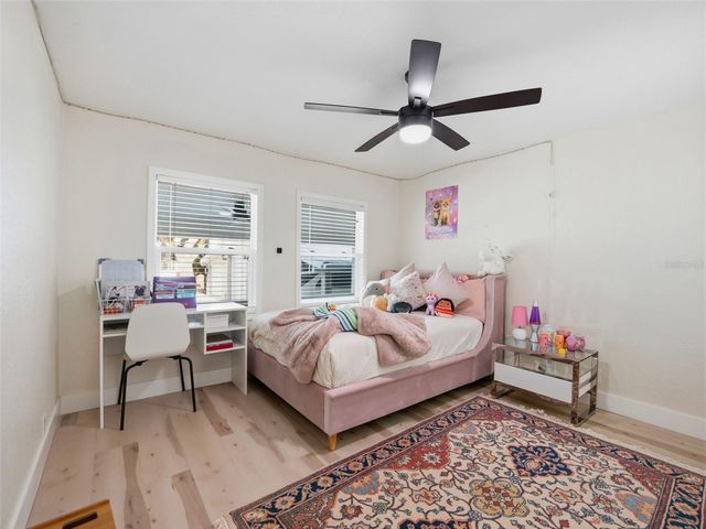 2607 W WYOMING AVENUE, Tampa, FL 33611