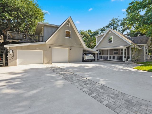 2607 W WYOMING AVENUE, Tampa, FL 33611