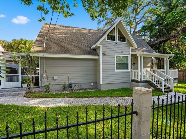 2607 W WYOMING AVENUE, Tampa, FL 33611