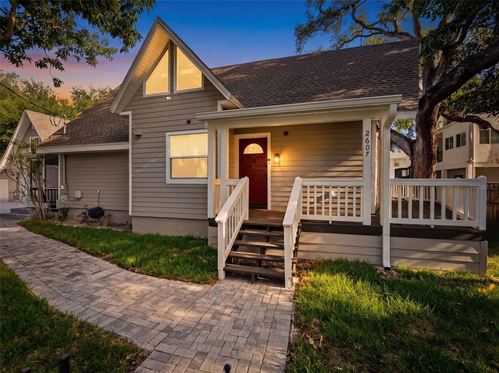 2607 W WYOMING AVENUE, Tampa, FL 33611