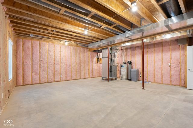 87 Westbrook Court, Columbus, IN 47201