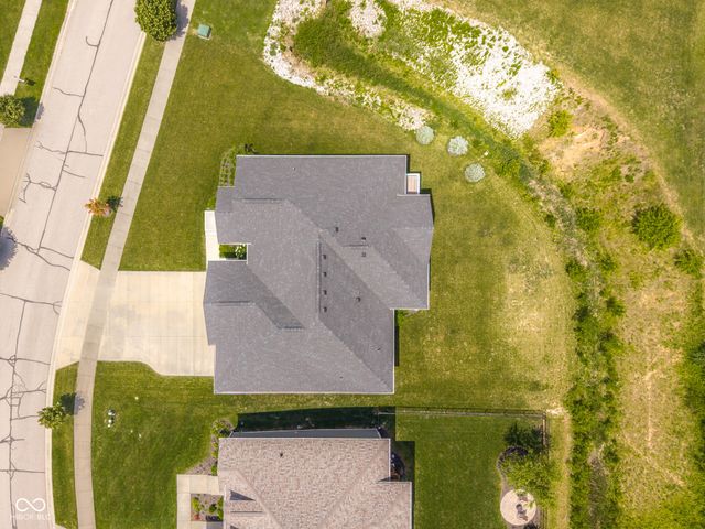 87 Westbrook Court, Columbus, IN 47201