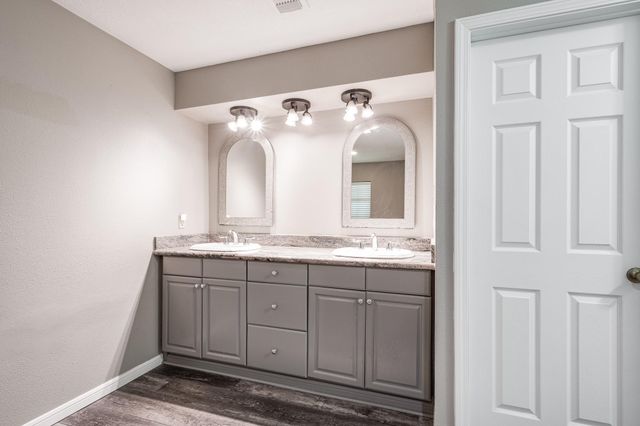 4821 Lawrence Road, Baytown, TX 77523