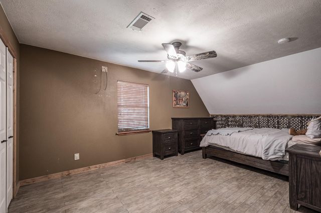 4821 Lawrence Road, Baytown, TX 77523