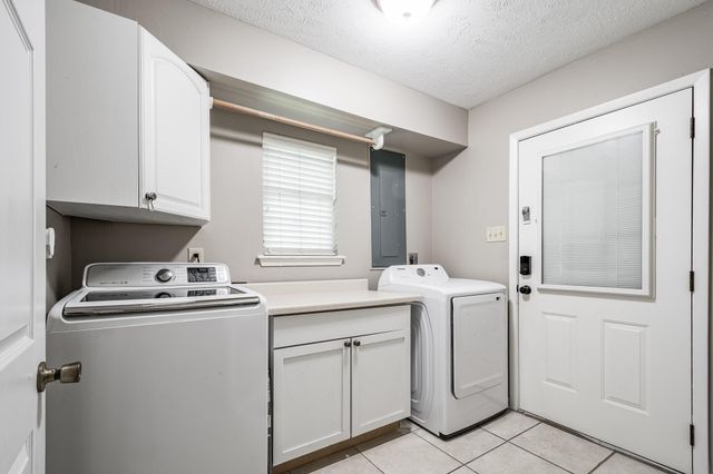 4821 Lawrence Road, Baytown, TX 77523