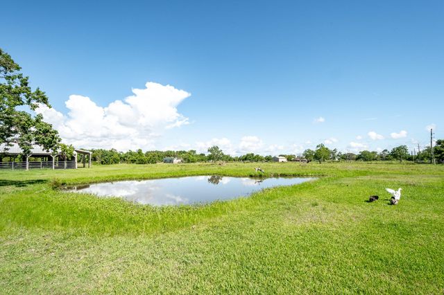 4821 Lawrence Road, Baytown, TX 77523