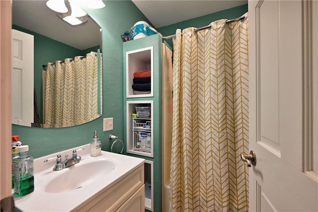 6098 S State Highway 35, Superior, WI 54880