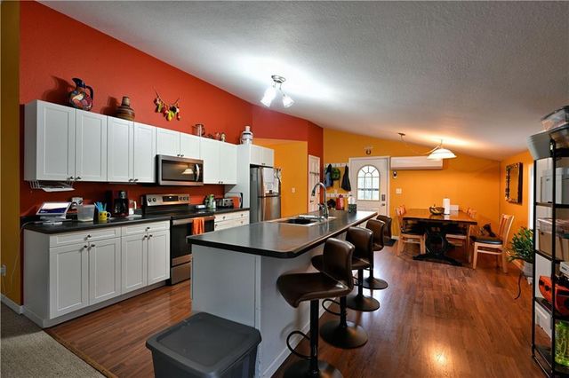 6098 S State Highway 35, Superior, WI 54880