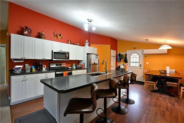 6098 S State Highway 35, Superior, WI 54880