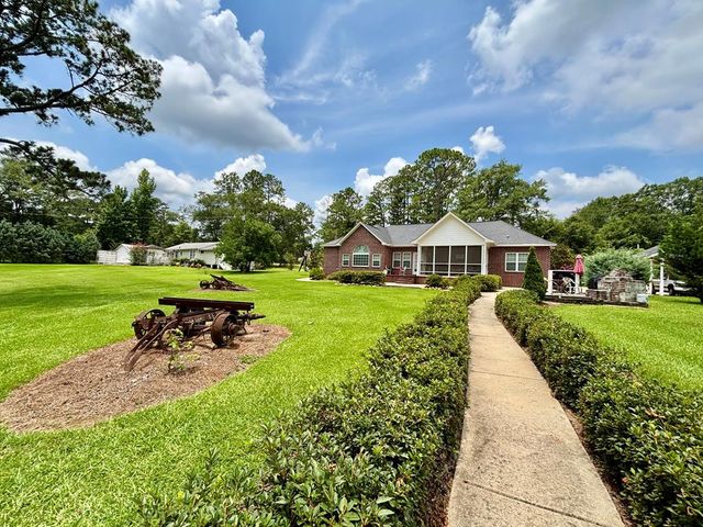 1086 Hwy 570 E., Mccomb, MS 39648
