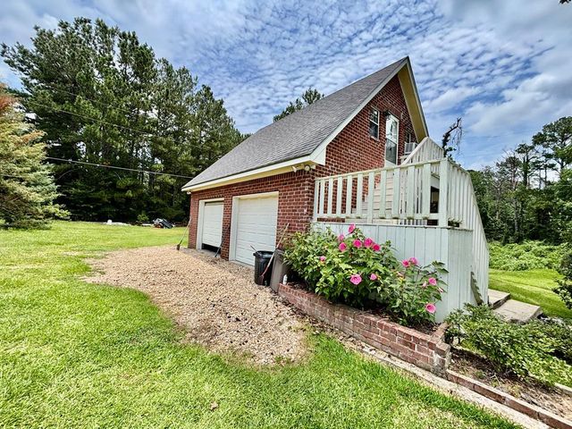 1086 Hwy 570 E., Mccomb, MS 39648